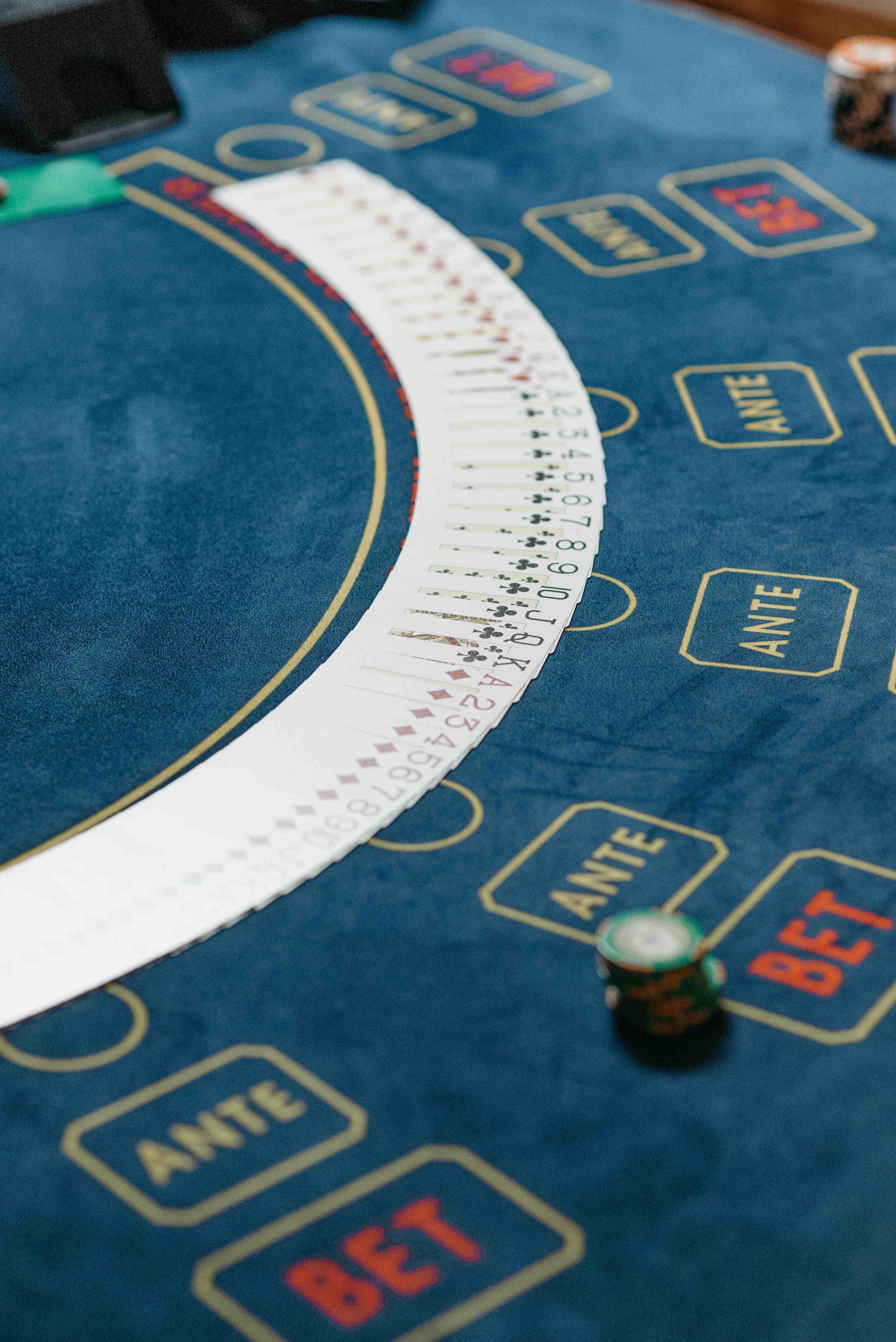 Filipino player accessing casino 777 live table on mobile phone